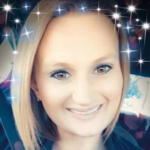 Meet your Posher, Mara